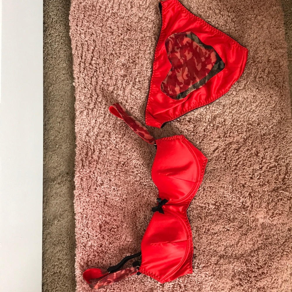 Lingerie set